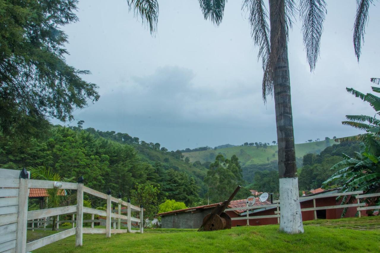 Cantinho Na Roca Villa Santo Antônio do Pinhal Dış mekan fotoğraf